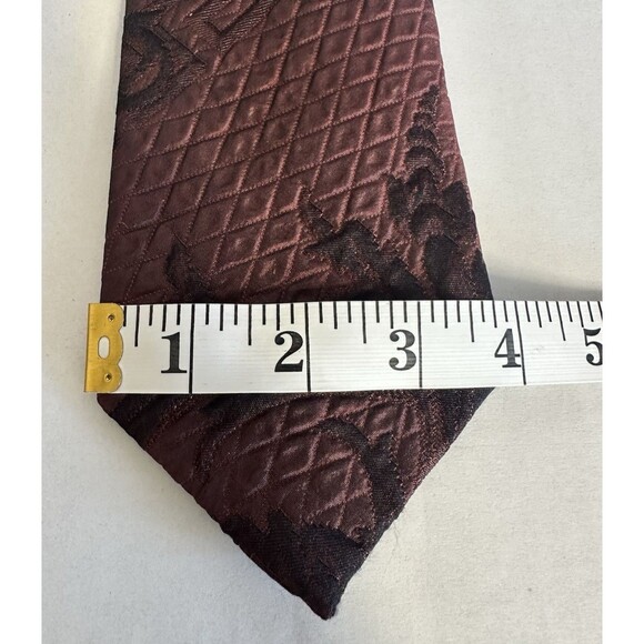 GIANNI VERSACE Men's 100% Silk Necktie Luxury Designer Burgundy Italy 3-6/8Wx62L - Picture 9 of 10